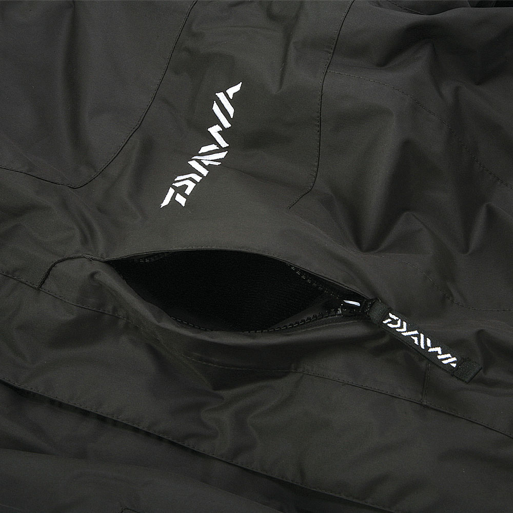 Daiwa Matchwinner Two Piece Suit Zip